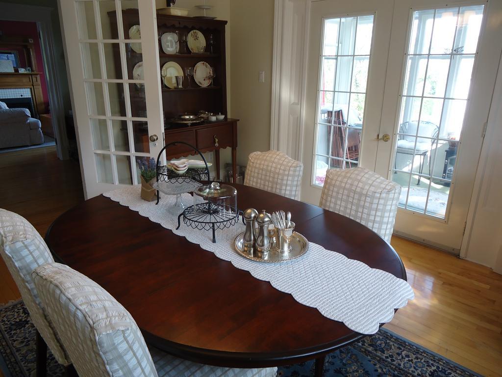 King George B&B Miramichi Eksteriør bilde
