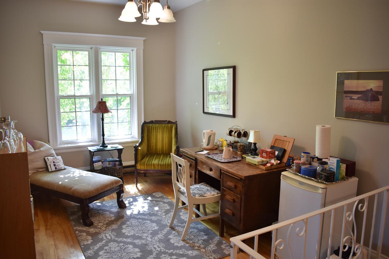King George B&B Miramichi Eksteriør bilde