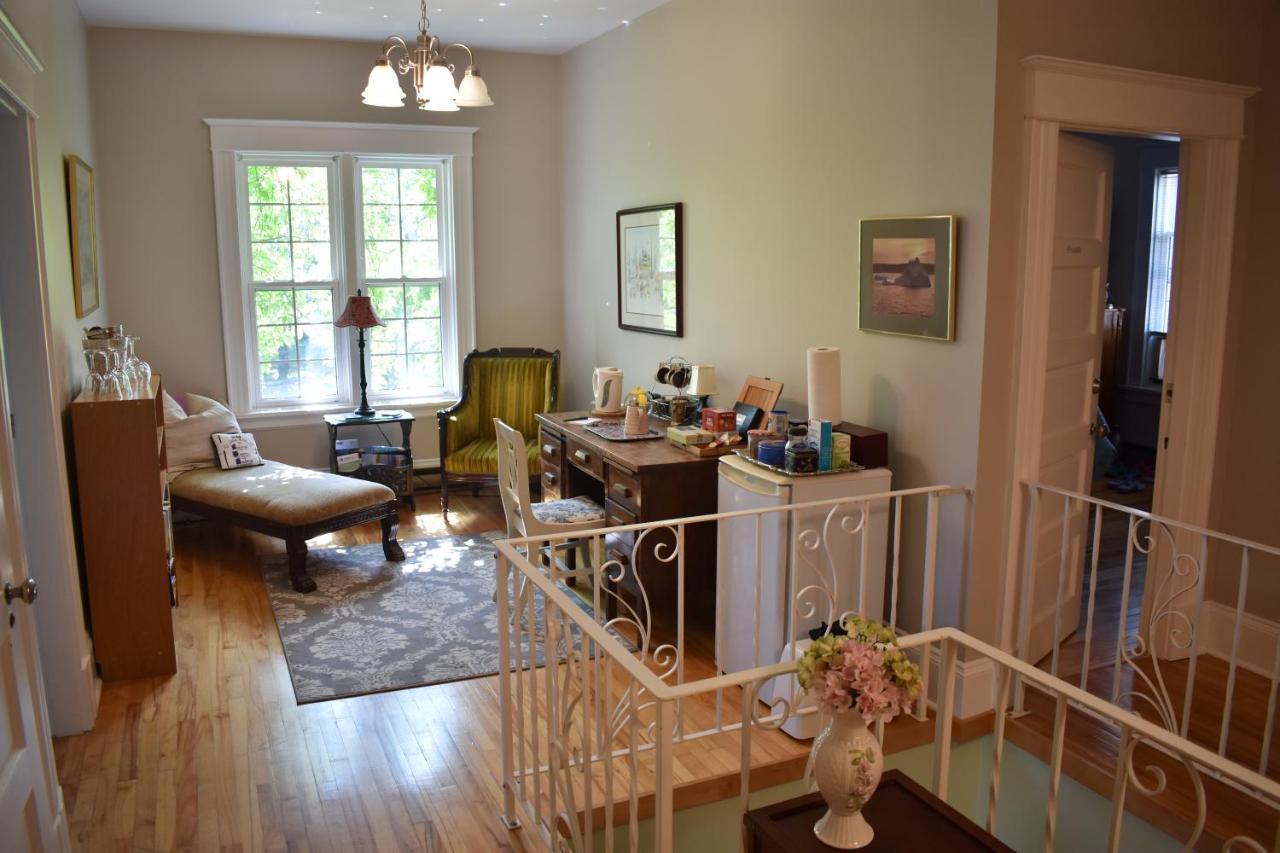 King George B&B Miramichi Eksteriør bilde